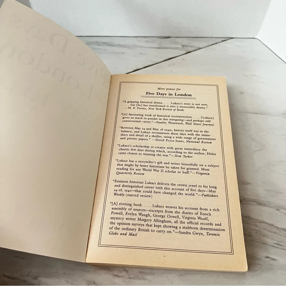 Five Days in London May 1940 by John Lukacs paper back Book